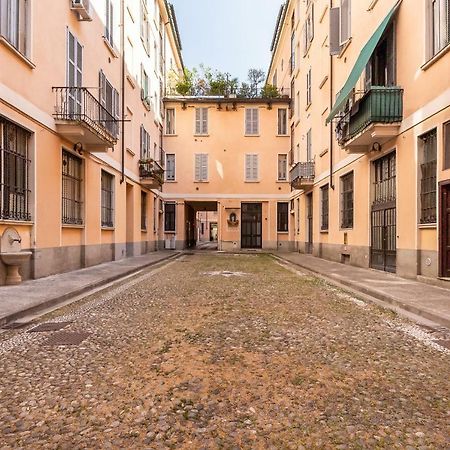 Alessia'S Flat Crocetta M3 Apartment Milan Bagian luar foto