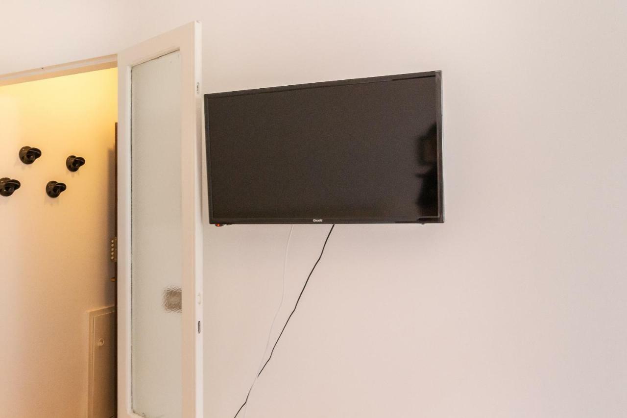 Alessia'S Flat Crocetta M3 Apartment Milan Bagian luar foto