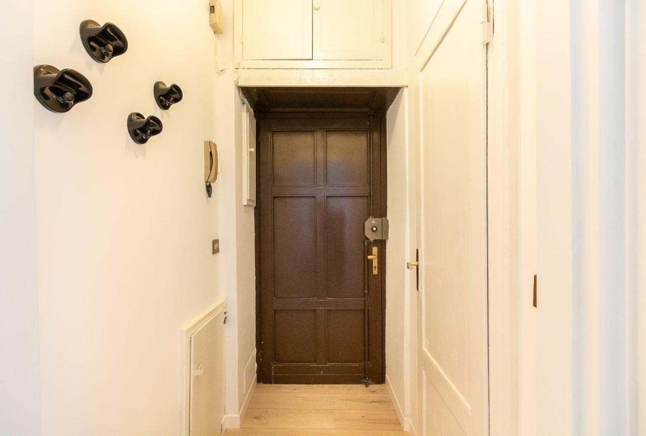 Alessia'S Flat Crocetta M3 Apartment Milan Bagian luar foto