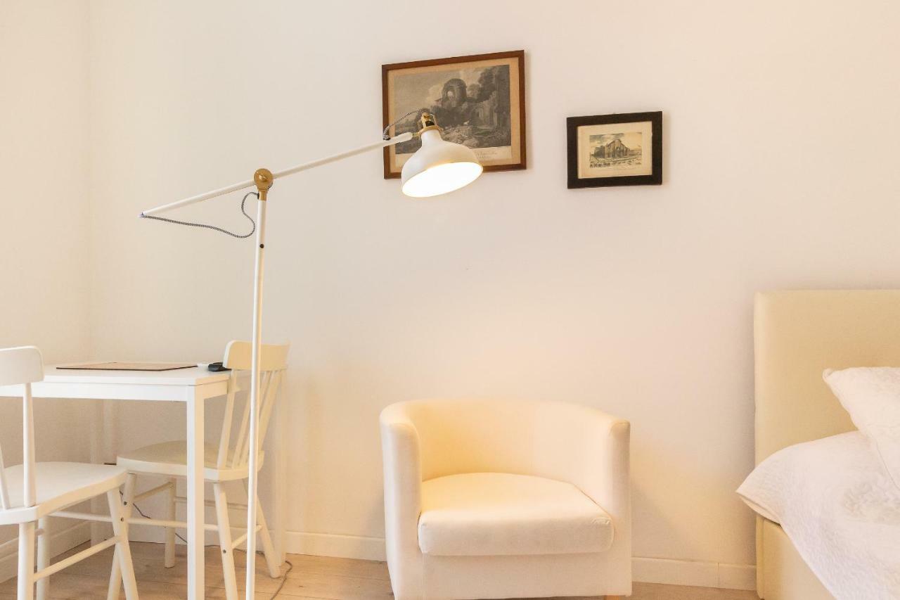 Alessia'S Flat Crocetta M3 Apartment Milan Bagian luar foto